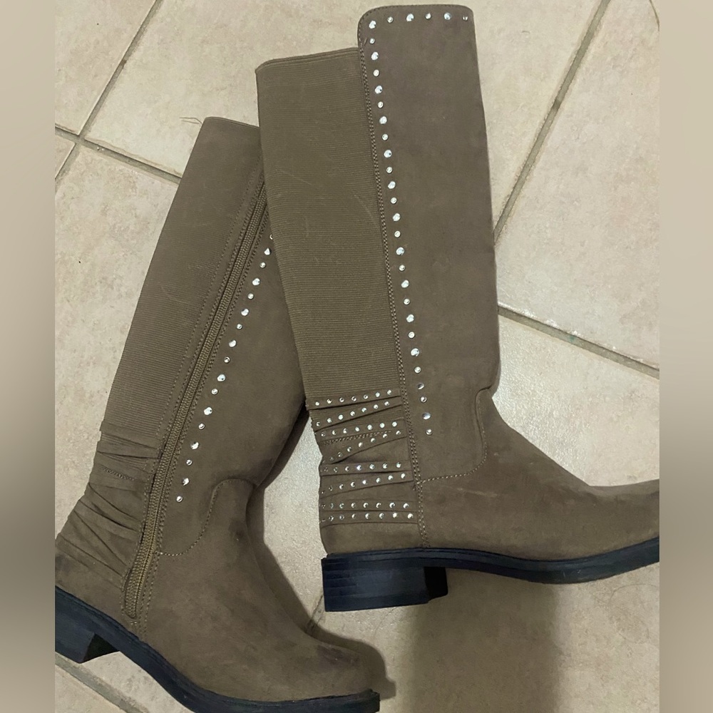 Girls knee-high boots with bling detail